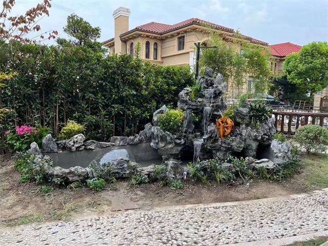 阿勒泰私家别墅庭院景观设计